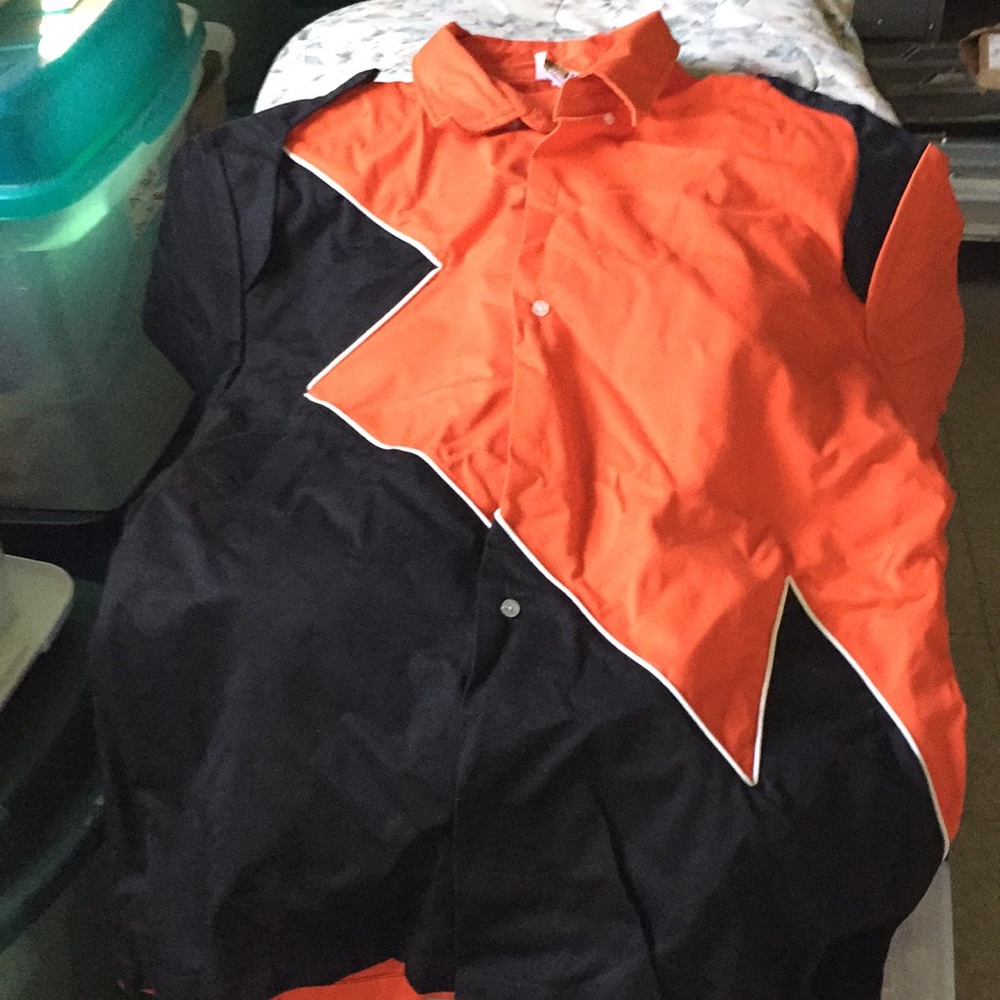 Racing shirt or bowling shirt